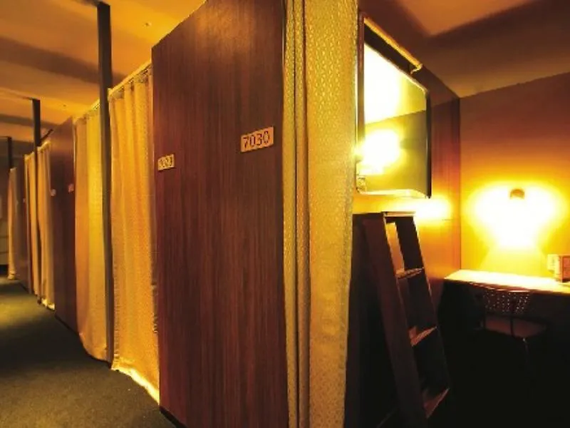 Nikoh Refre - Men Only Hotel Sapporo 2*,  Japan